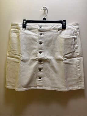 NWT Loft denim button skirt size 18